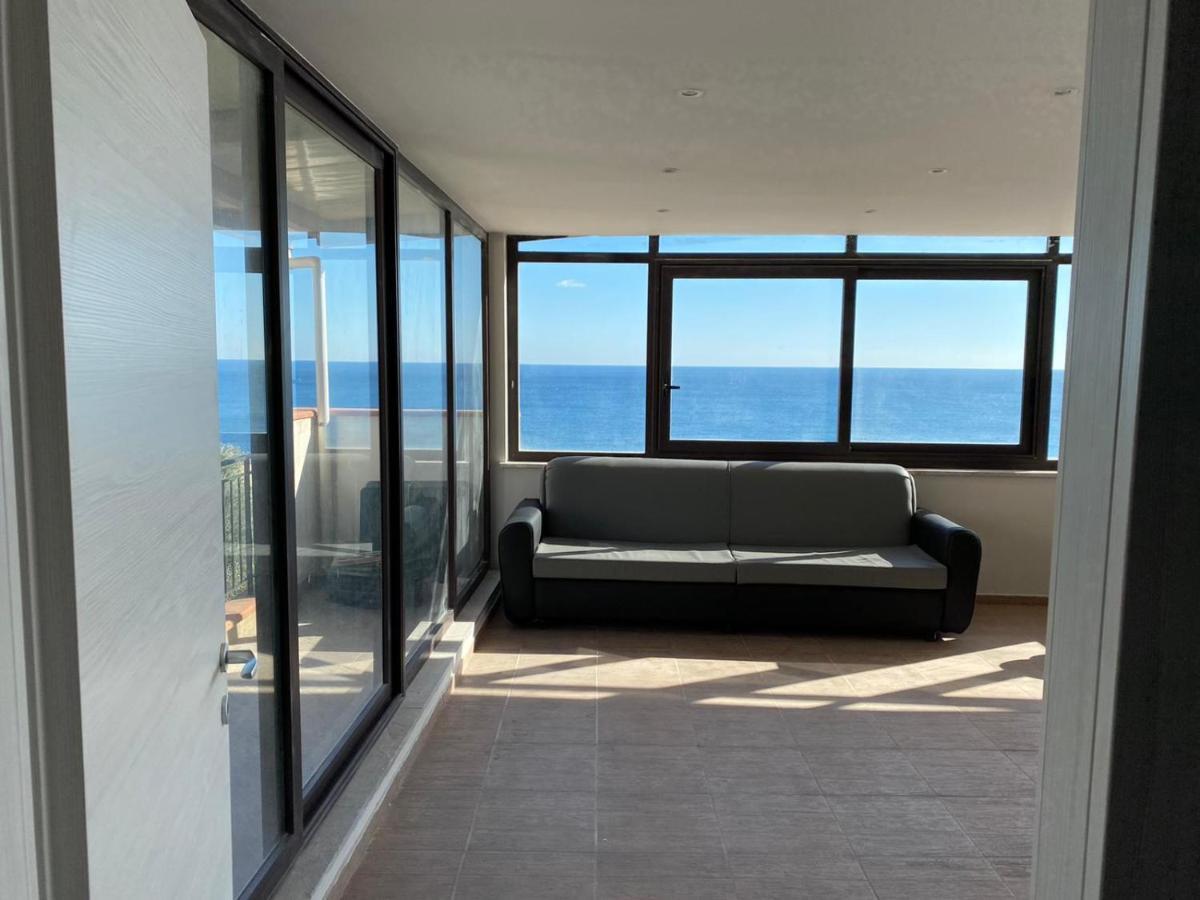 Nick & Santo'S Holiday Homes B&B Giardini-Naxos Exterior foto
