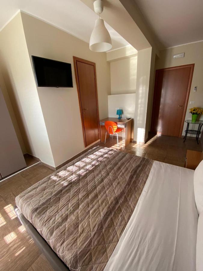 Nick & Santo'S Holiday Homes B&B Giardini-Naxos Exterior foto