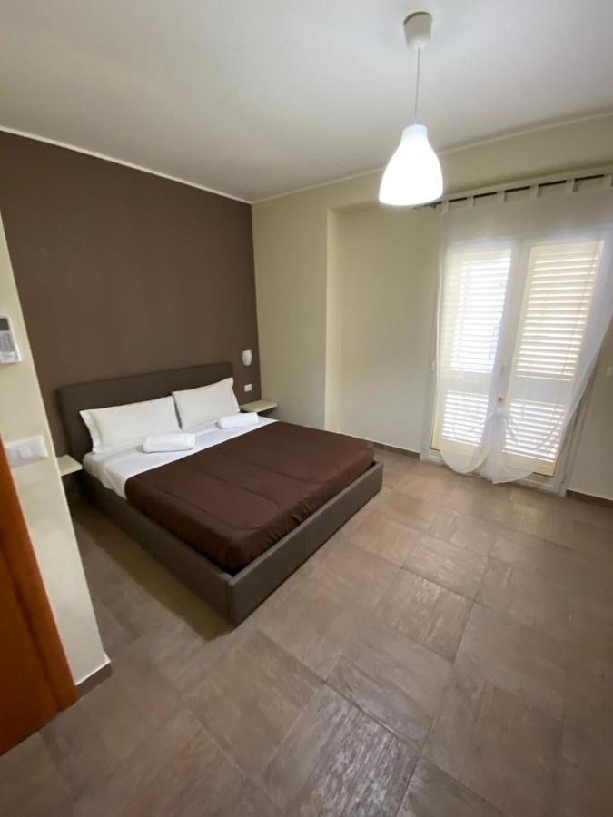 Nick & Santo'S Holiday Homes B&B Giardini-Naxos Exterior foto