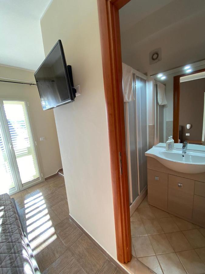 Nick & Santo'S Holiday Homes B&B Giardini-Naxos Exterior foto